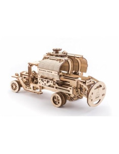 MODEL TANKER 2